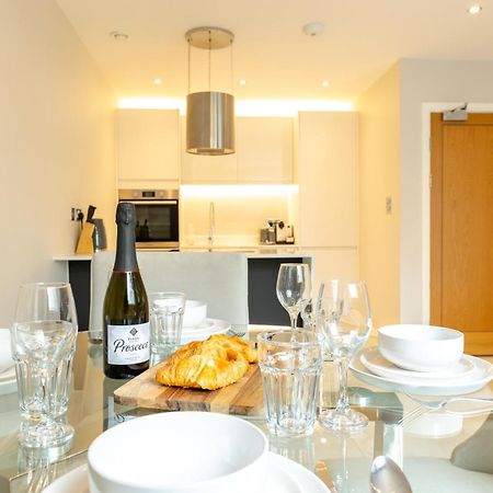 Exclusive Cardiff City Centre Apartment Zewnętrze zdjęcie