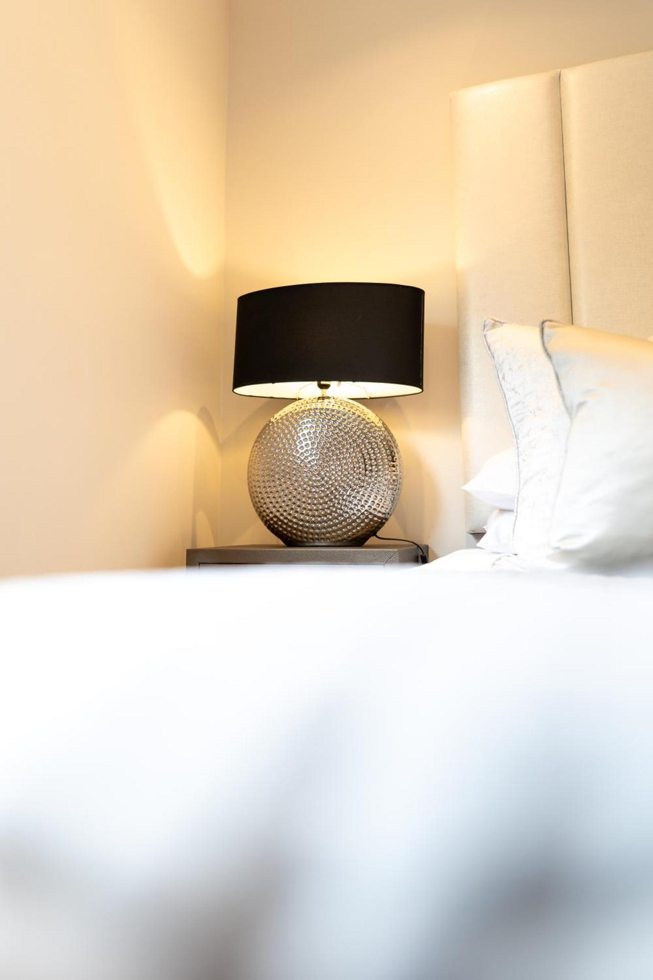 Exclusive Cardiff City Centre Apartment Zewnętrze zdjęcie